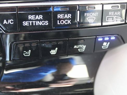 Used 2025 Acura MDX Type S image 47