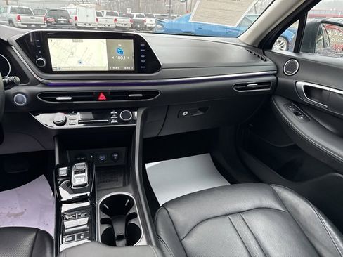 Used 2022 Hyundai Sonata Limited image 14