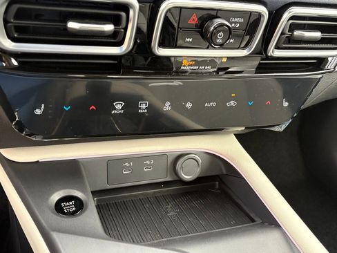 New 2026 Nissan Sentra SL FWD image 16