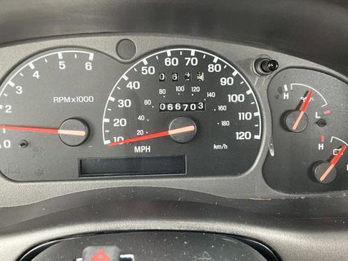 Used 2001 MAZDA B-Series Pickup 2WD Regular Cab B2500 image 11