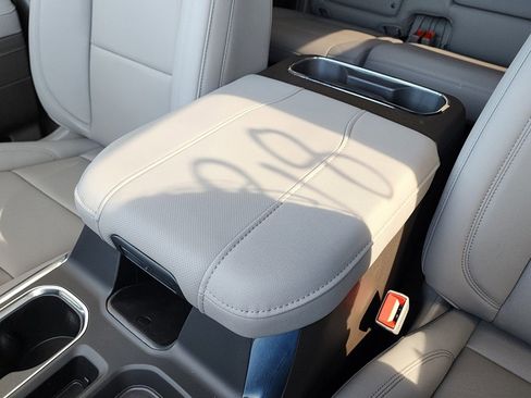 New 2026 GMC Sierra 1500 SLT w/ SLT Premium Plus Package image 32