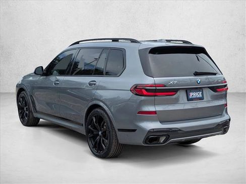 Used 2024 BMW X7 xDrive40i w/ M Sport Package AWD/4WD image 7