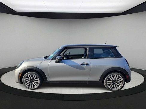 New 2026 MINI Cooper 2-Door Hardtop image 5