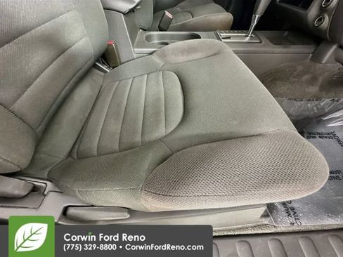 Used 2006 Nissan Frontier XE w/ (G01) XE Preferred Pkg RWD image 25