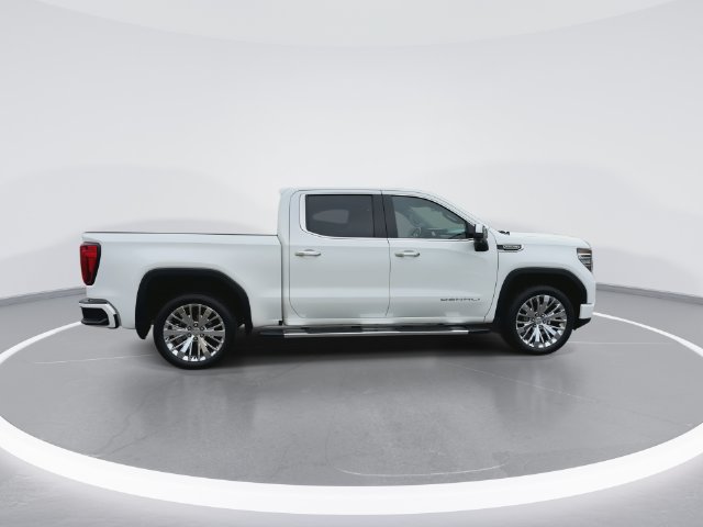 Used 2023 GMC Sierra 1500 Denali AWD/4WD image 9
