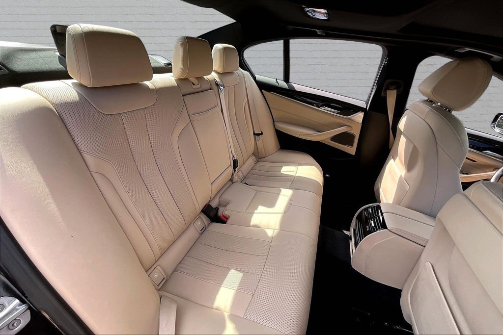Used 2022 BMW 540i w/ Premium Package RWD image 24