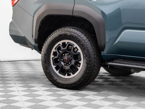 Used 2025 Toyota 4Runner TRD Off-Road Premium image 34