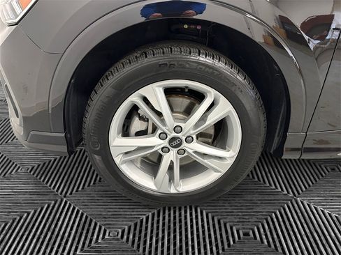 Used 2024 Audi Q3 2.0T Premium Plus image 14