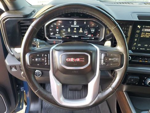 Used 2024 GMC Sierra 1500 SLT w/ SLT Premium Plus Package AWD/4WD image 22