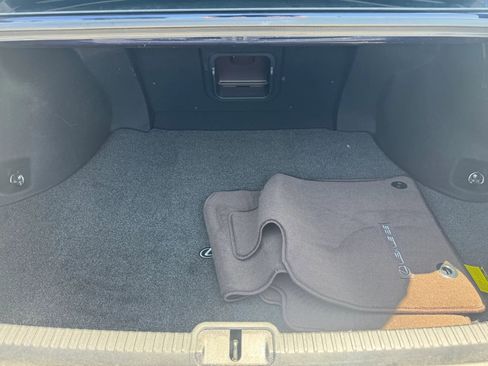 Used 2019 Lexus ES 350 w/ Accessory Package FWD image 5