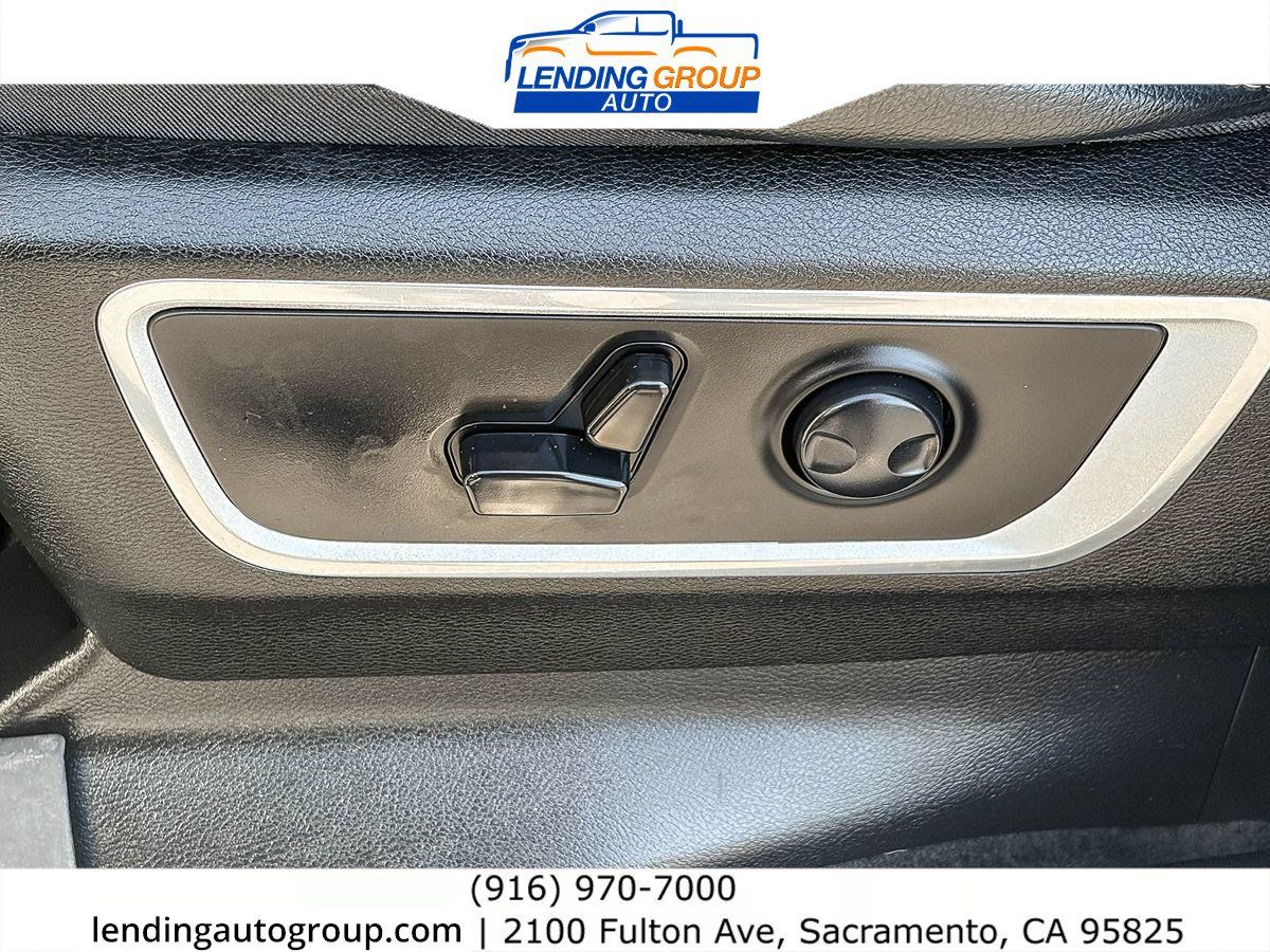 Used 2023 RAM 1500 Laramie AWD/4WD image 20