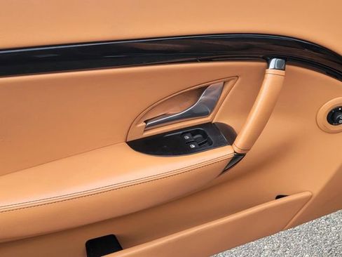 Used 2018 Maserati GranTurismo Sport image 9