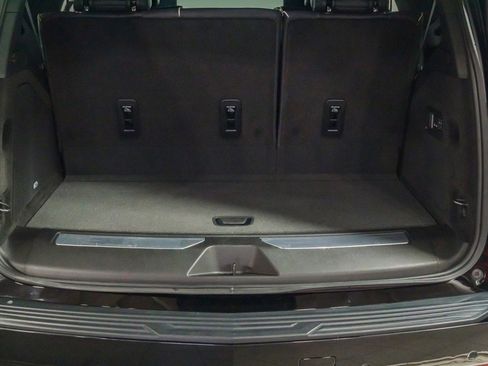 Used 2025 Cadillac Escalade V AWD/4WD image 49