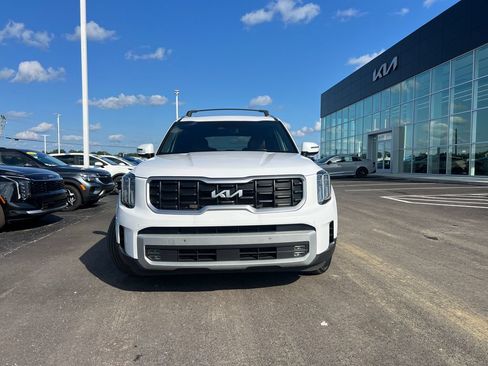 Certified 2024 Kia Telluride SX Prestige AWD/4WD image 10