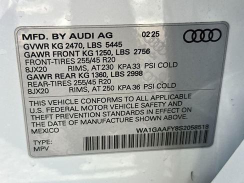 Used 2025 Audi Q5 2.0T Premium w/ Convenience Plus Package AWD/4WD image 28
