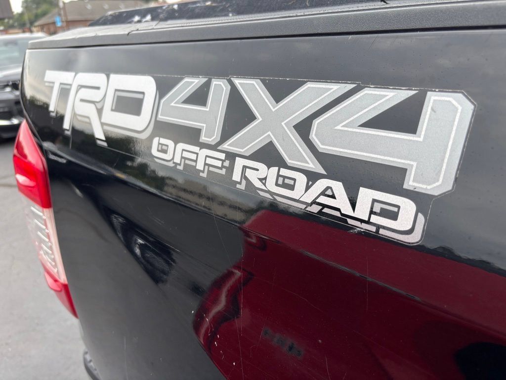 Used 2016 Toyota Tundra SR5 w/ TRD Off Road Package AWD/4WD image 14