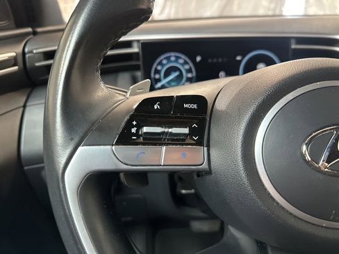 Certified 2022 Hyundai Santa Cruz SEL Premium image 17