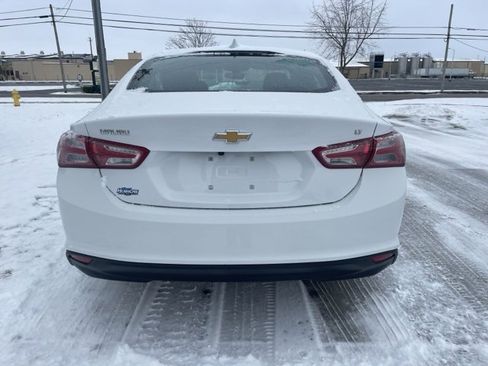 Used 2022 Chevrolet Malibu LT image 11