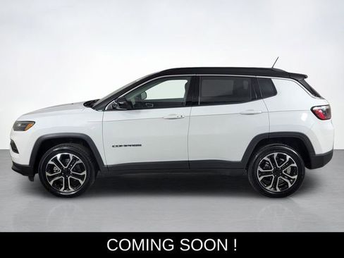Used 2022 Jeep Compass Limited AWD/4WD image 6