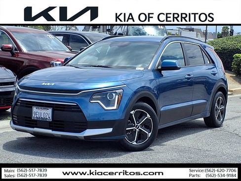 Certified 2023 Kia Niro EX FWD image 1