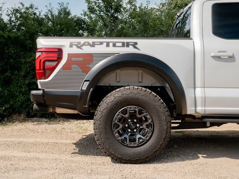 Used 2025 Ford F150 Raptor w/ Equipment Group 803A Raptor R AWD/4WD image 17