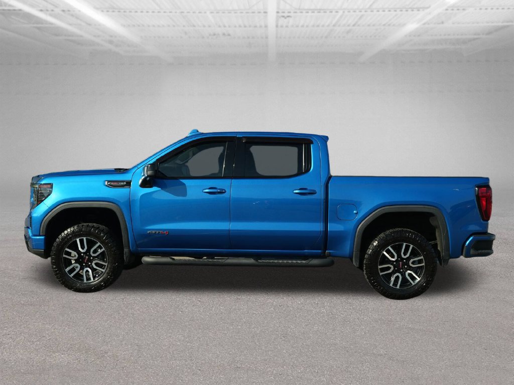Used 2022 GMC Sierra 1500 AT4 w/ AT4 Premium Package AWD/4WD image 4