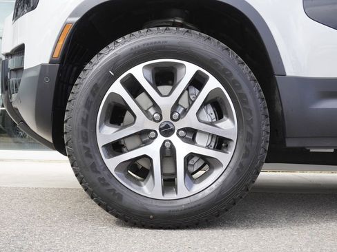 New 2026 Land Rover Defender 110 S AWD/4WD image 34