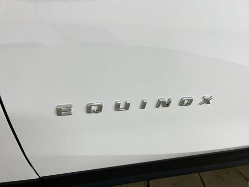 Used 2024 Chevrolet Equinox LT FWD image 26