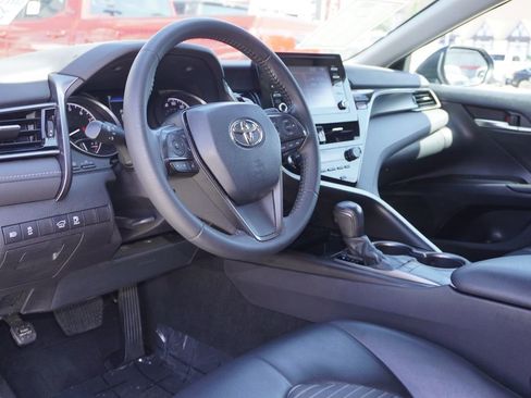 Certified 2022 Toyota Camry SE w/ Convenience Package FWD image 10