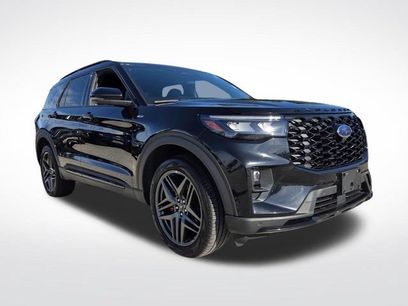Certified 2025 Ford Explorer ST-Line w/ ST-Line Street Pack