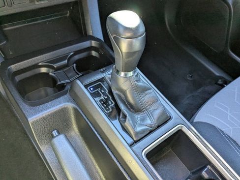 Used 2021 Toyota Tacoma TRD Off-Road image 24