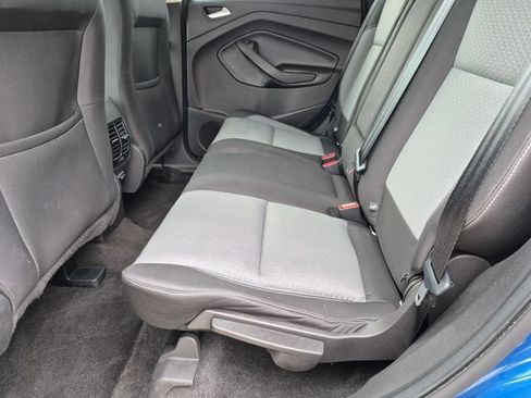 Used 2019 Ford Escape SE FWD image 15