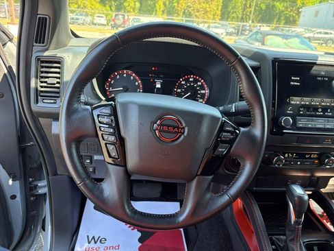Used 2022 Nissan Frontier PRO-4X w/ Off-Road Protection Package AWD/4WD image 15