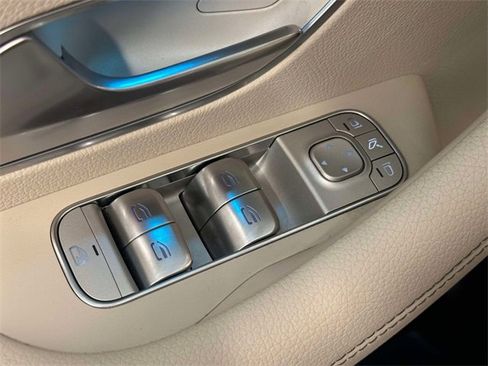 Certified 2022 Mercedes-Benz GLE 350 4MATIC image 19