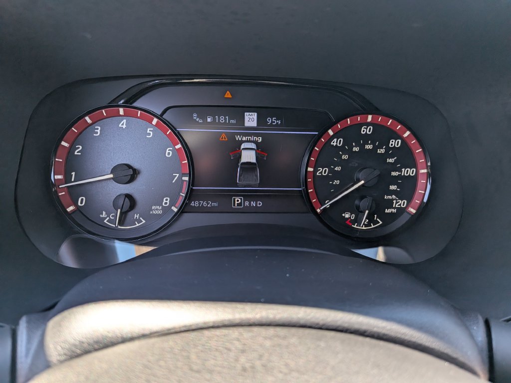 Used 2022 Nissan Frontier Pro-X RWD image 13