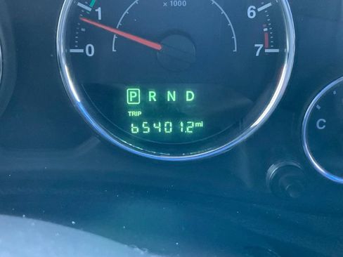 Used 2017 Jeep Wrangler Unlimited Rubicon AWD/4WD image 26