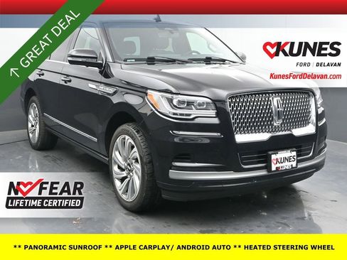 Used 2024 Lincoln Navigator Premiere image 1