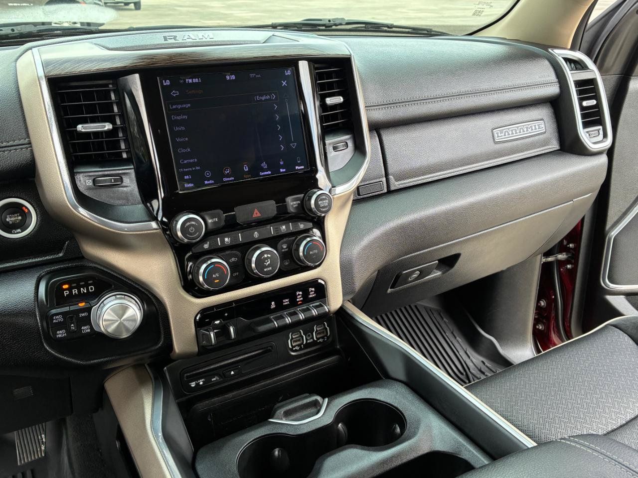 Used 2019 RAM 1500 Laramie AWD/4WD image 16