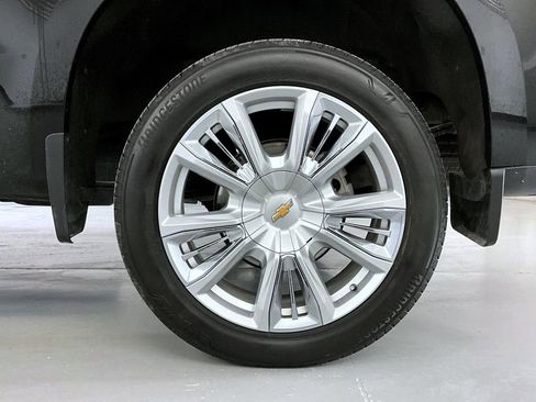 Certified 2024 Chevrolet Silverado 1500 High Country image 22