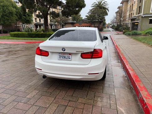 Used 2014 BMW 320i Sedan RWD image 9