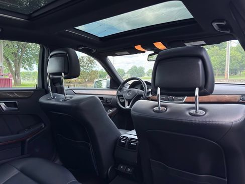 Used 2012 Mercedes-Benz E 350 4MATIC Sedan image 31