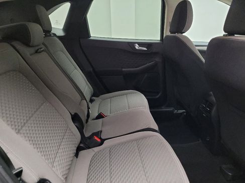 Used 2020 Ford Escape SE image 19