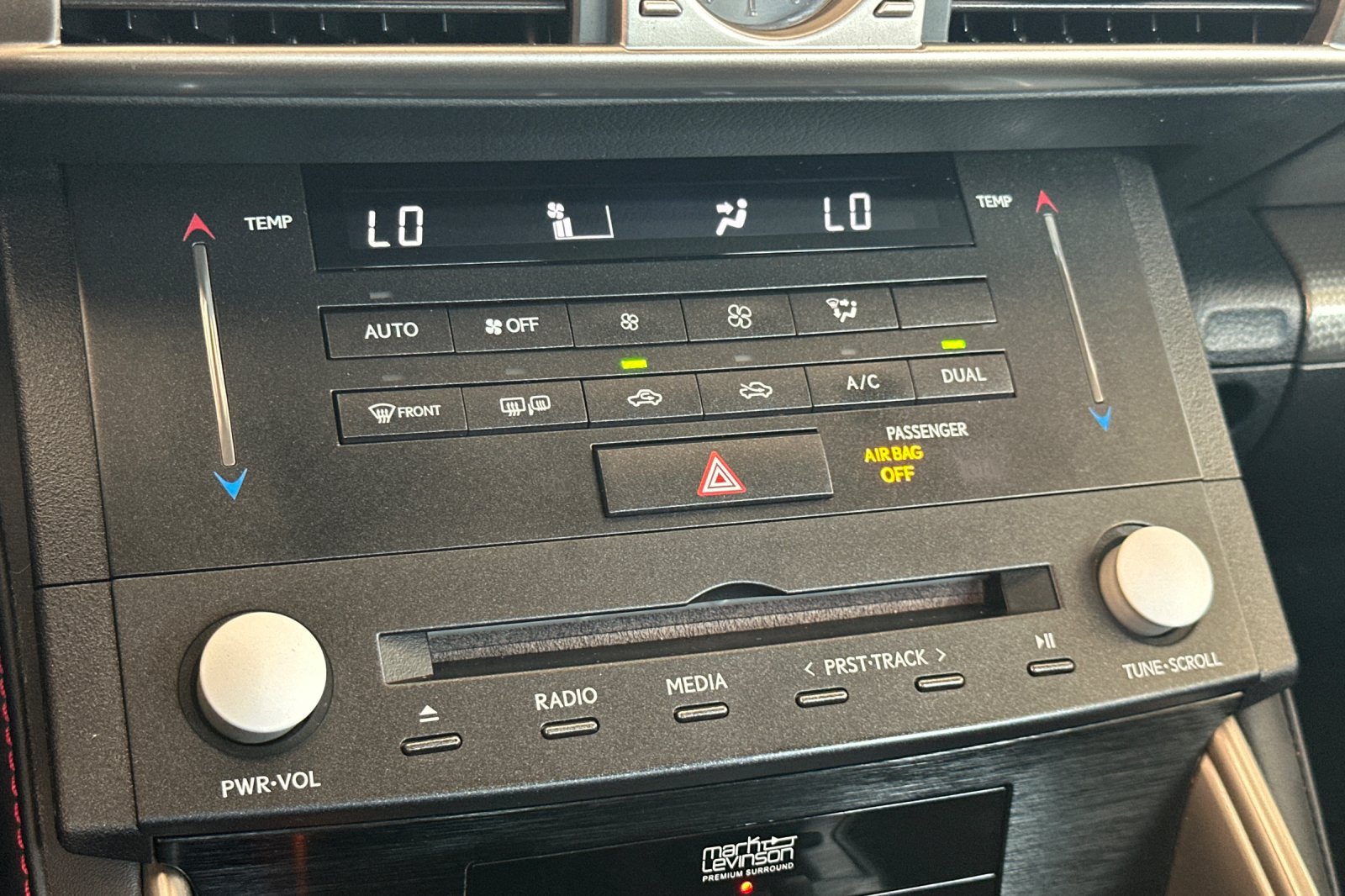 Used 2016 Lexus IS 350 w/ F Sport Package RWD image 17