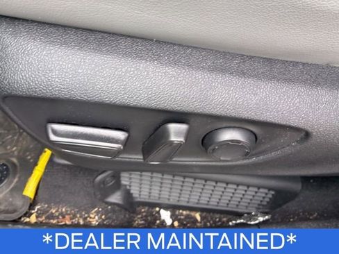 Used 2025 Toyota Sienna XLE image 15