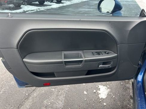 Used 2009 Dodge Challenger R/T image 22