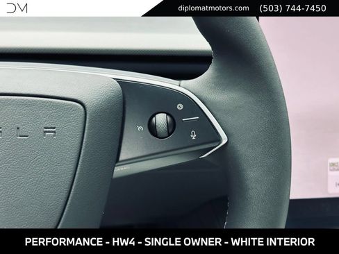 Used 2026 Tesla Model Y Performance AWD/4WD image 31