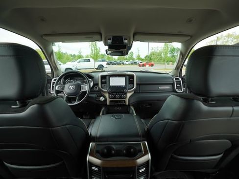 Used 2022 RAM 1500 Laramie AWD/4WD image 23