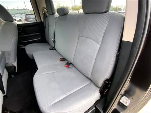 Used 2018 RAM 1500 Express w/ Black Ram 1500 Express Group image 20