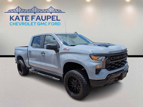 Used 2024 Chevrolet Silverado 1500 Custom Trail Boss AWD/4WD image 1