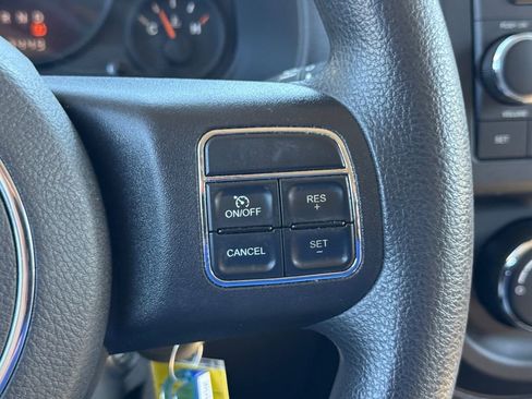 Used 2014 Jeep Patriot Sport AWD/4WD image 23